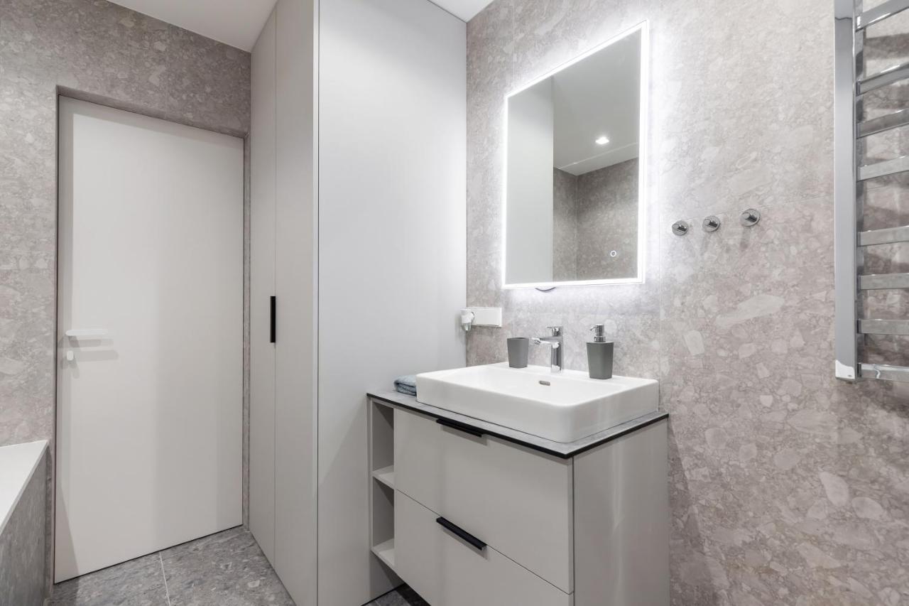 3 Bedroom Apart/24H Self Check In/Free Parking/Up To 6 People/ Vilnius Eksteriør bilde
