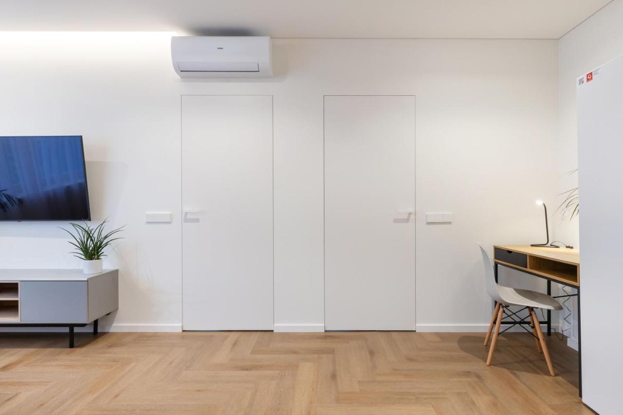 3 Bedroom Apart/24H Self Check In/Free Parking/Up To 6 People/ Vilnius Eksteriør bilde